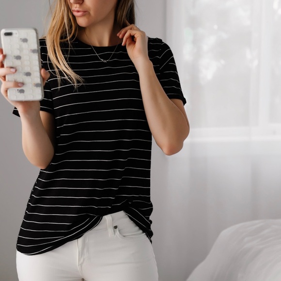 SoldOut11thStreet - Picture 2 of 5